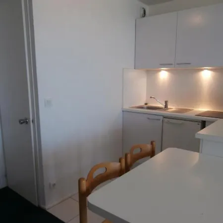 Apartment Studio Avec Piscine Face A La Mer A - Fr-1-3-430