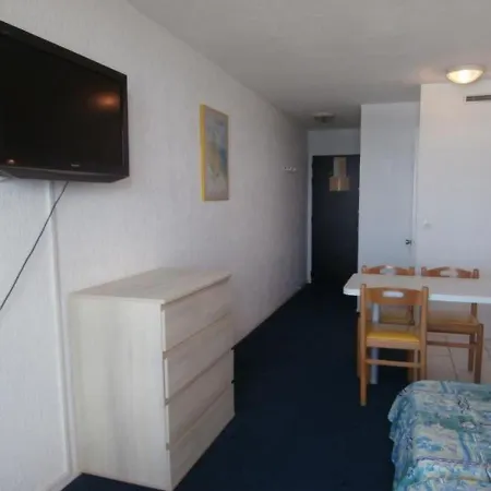 Apartment Studio Avec Piscine Face A La Mer A - Fr-1-3-430 Biarritz