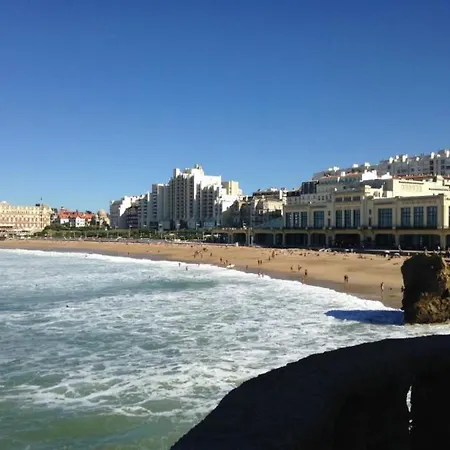 Apartment Studio Avec Piscine Face A La Mer A - Fr-1-3-430 Biarritz